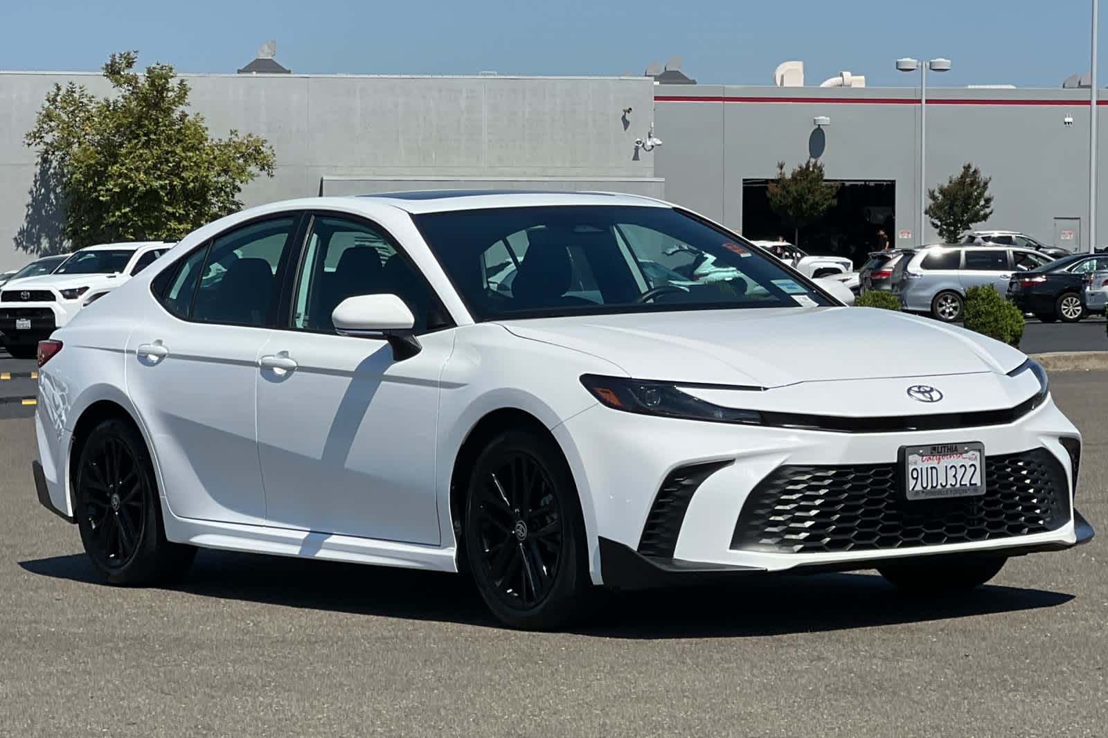 Thumbnail: 2025 Toyota Camry - 5