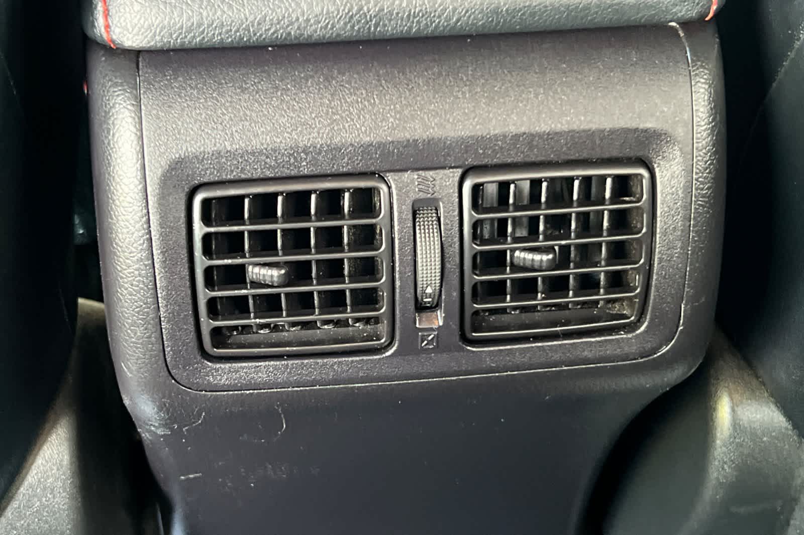 Thumbnail: 2017 Toyota Camry - 14