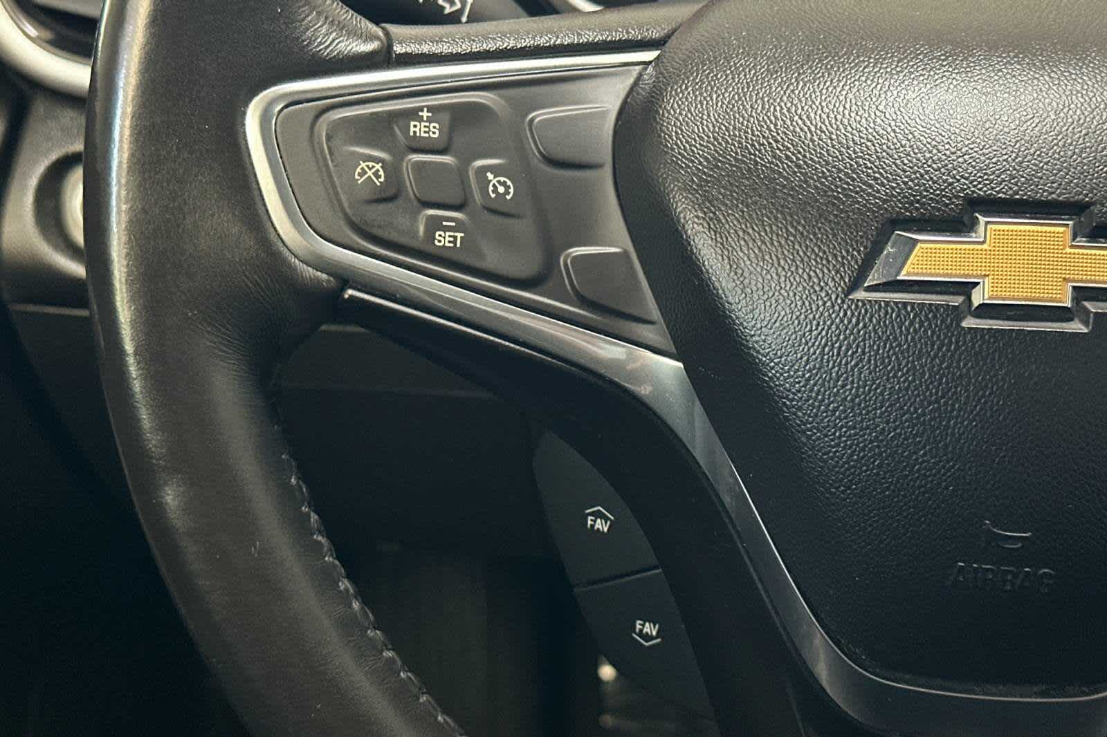 Thumbnail: 2017 Chevrolet Volt - 26