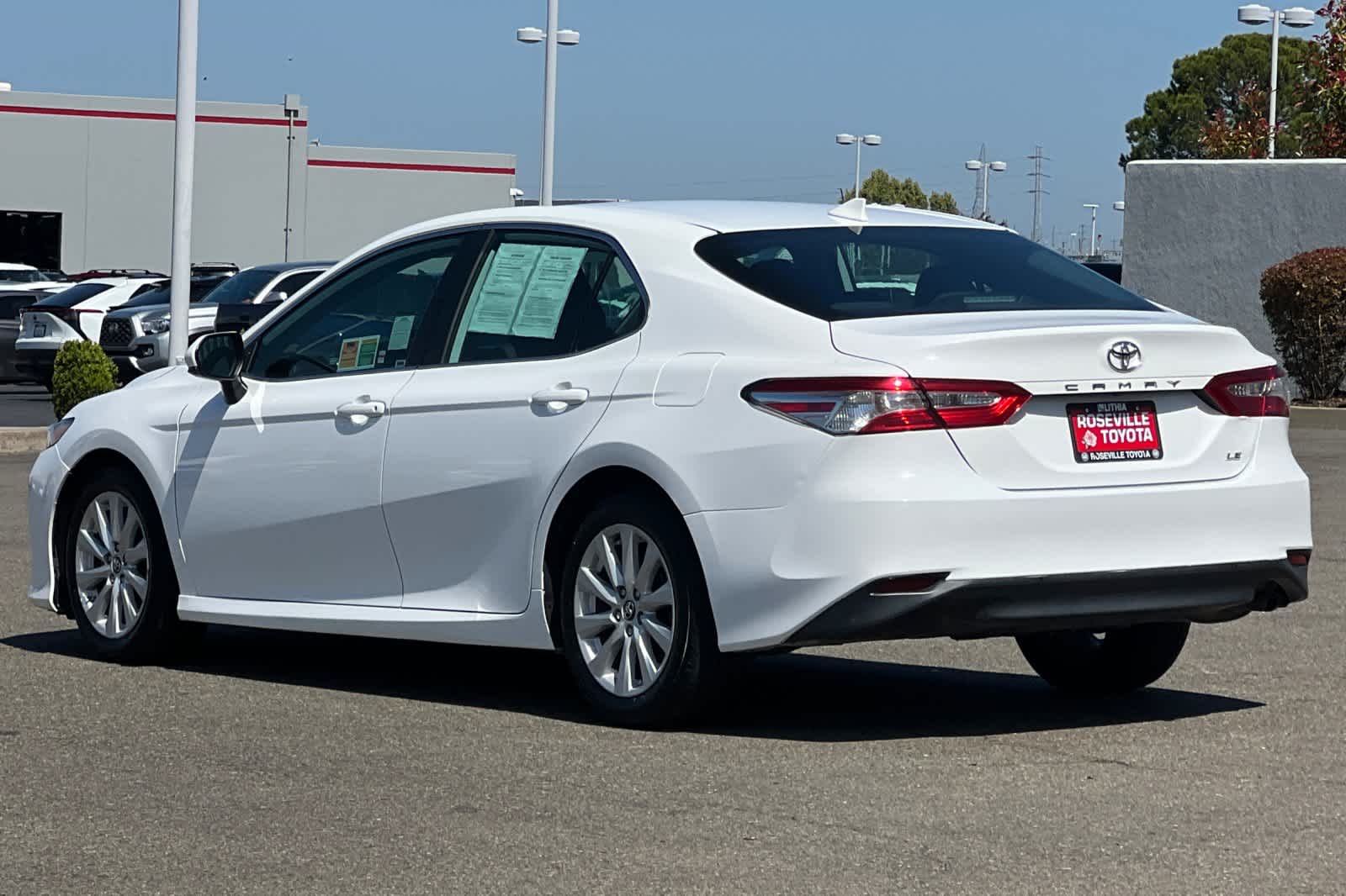 Thumbnail: 2020 Toyota Camry - 7