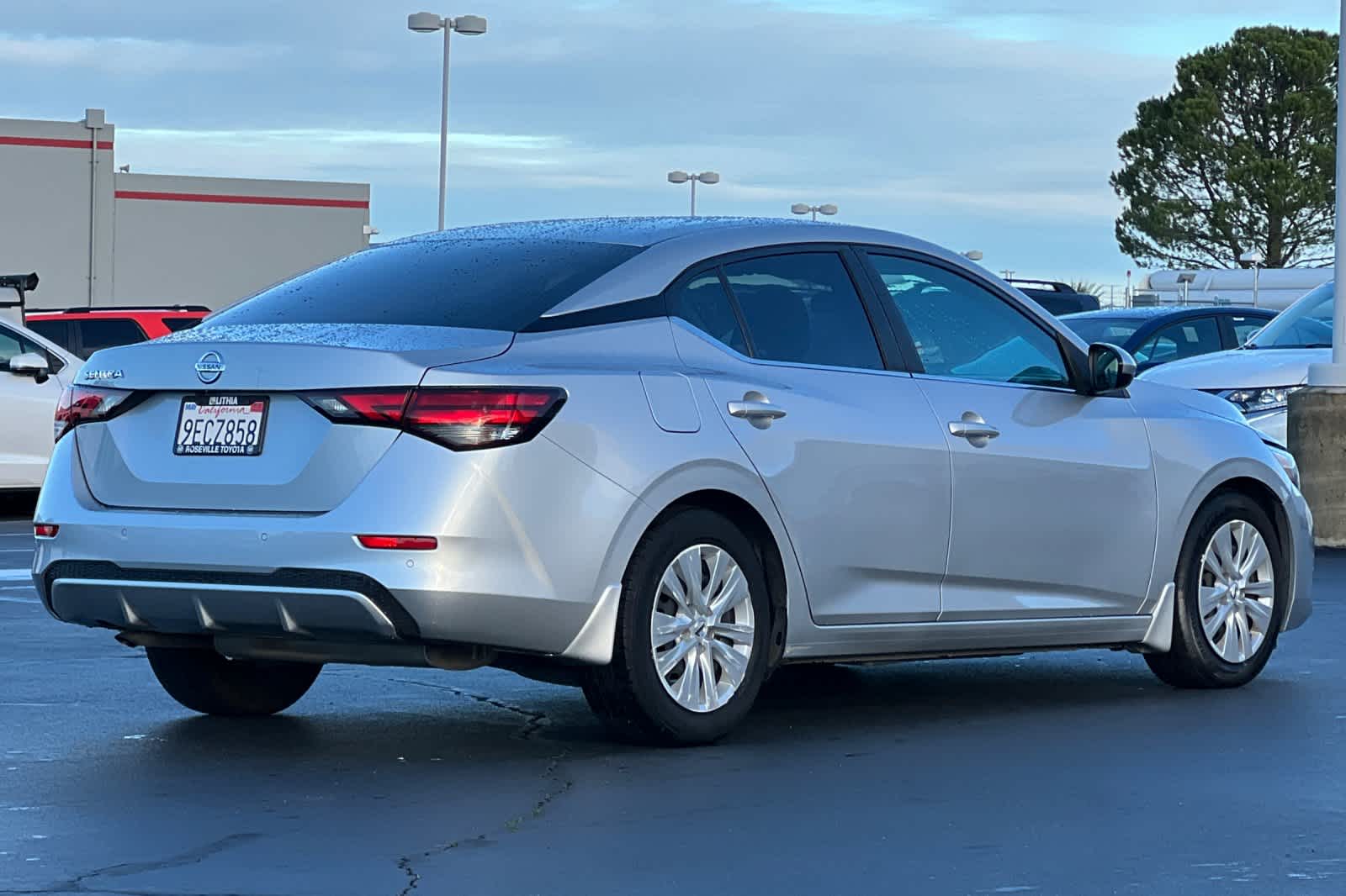 Thumbnail: 2020 Nissan Sentra - 2