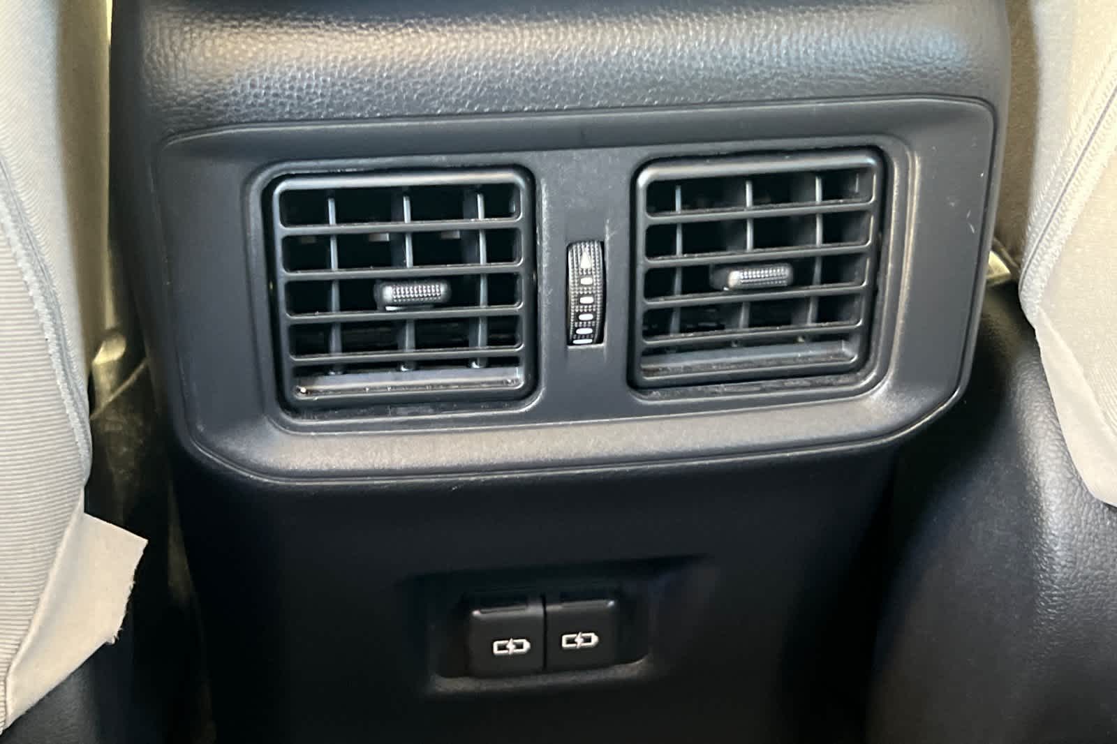 Thumbnail: 2025 Toyota RAV4 - 14