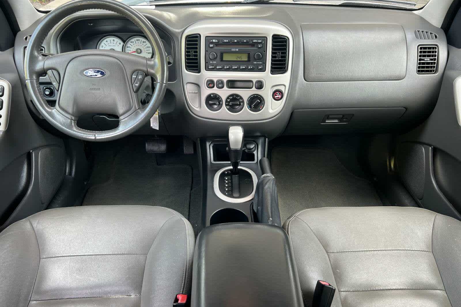 Thumbnail: 2006 Ford Escape - 3
