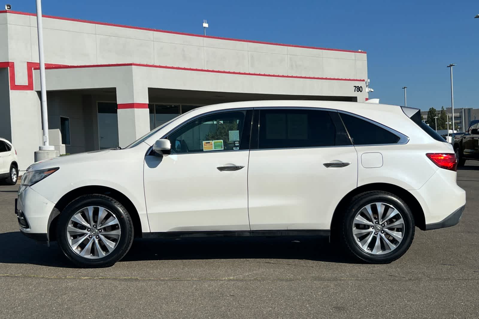 Thumbnail: 2014 Acura MDX - 8