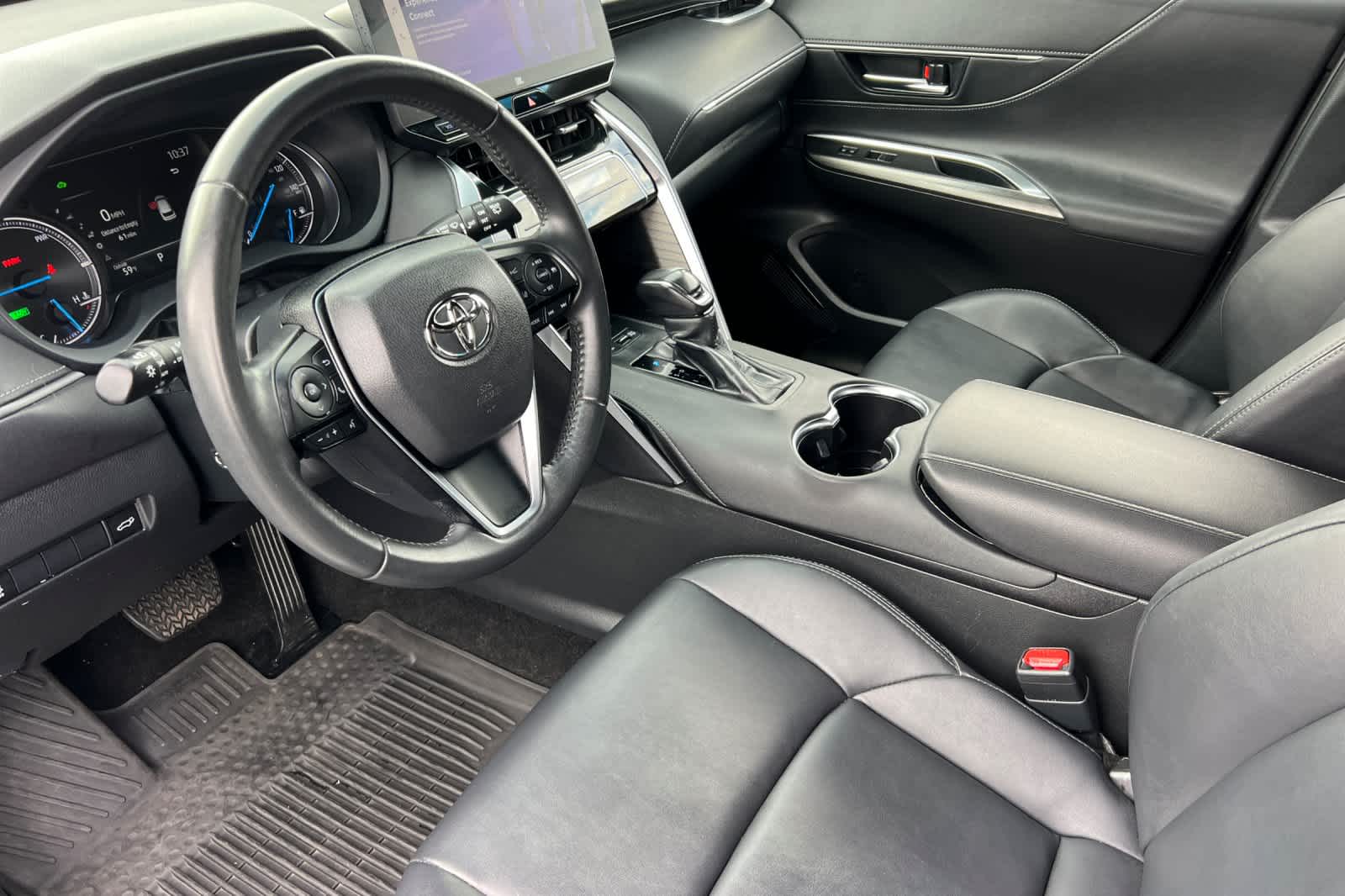 Thumbnail: 2024 Toyota Venza - 11