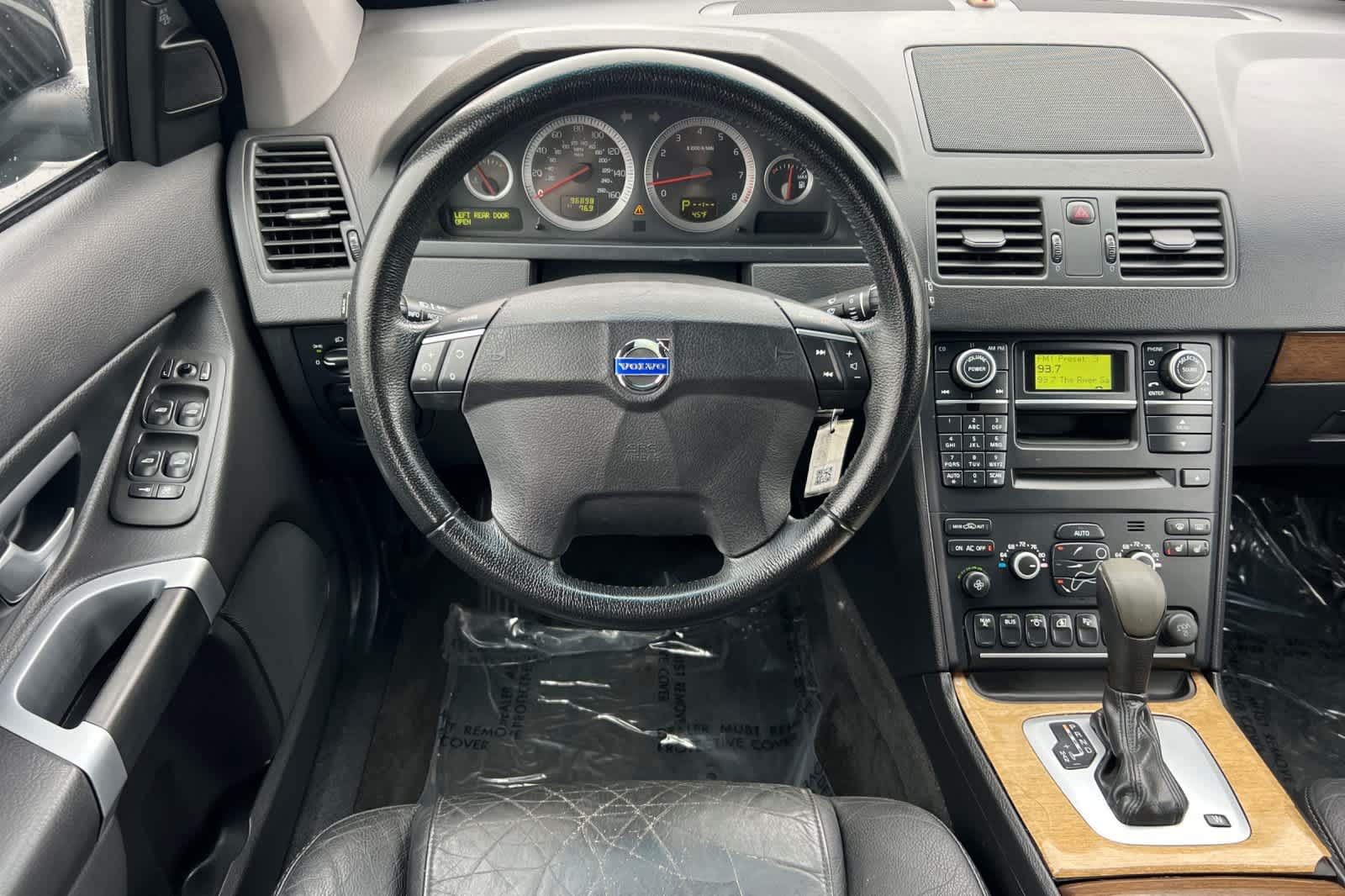 Thumbnail: 2012 Volvo XC90 - 15