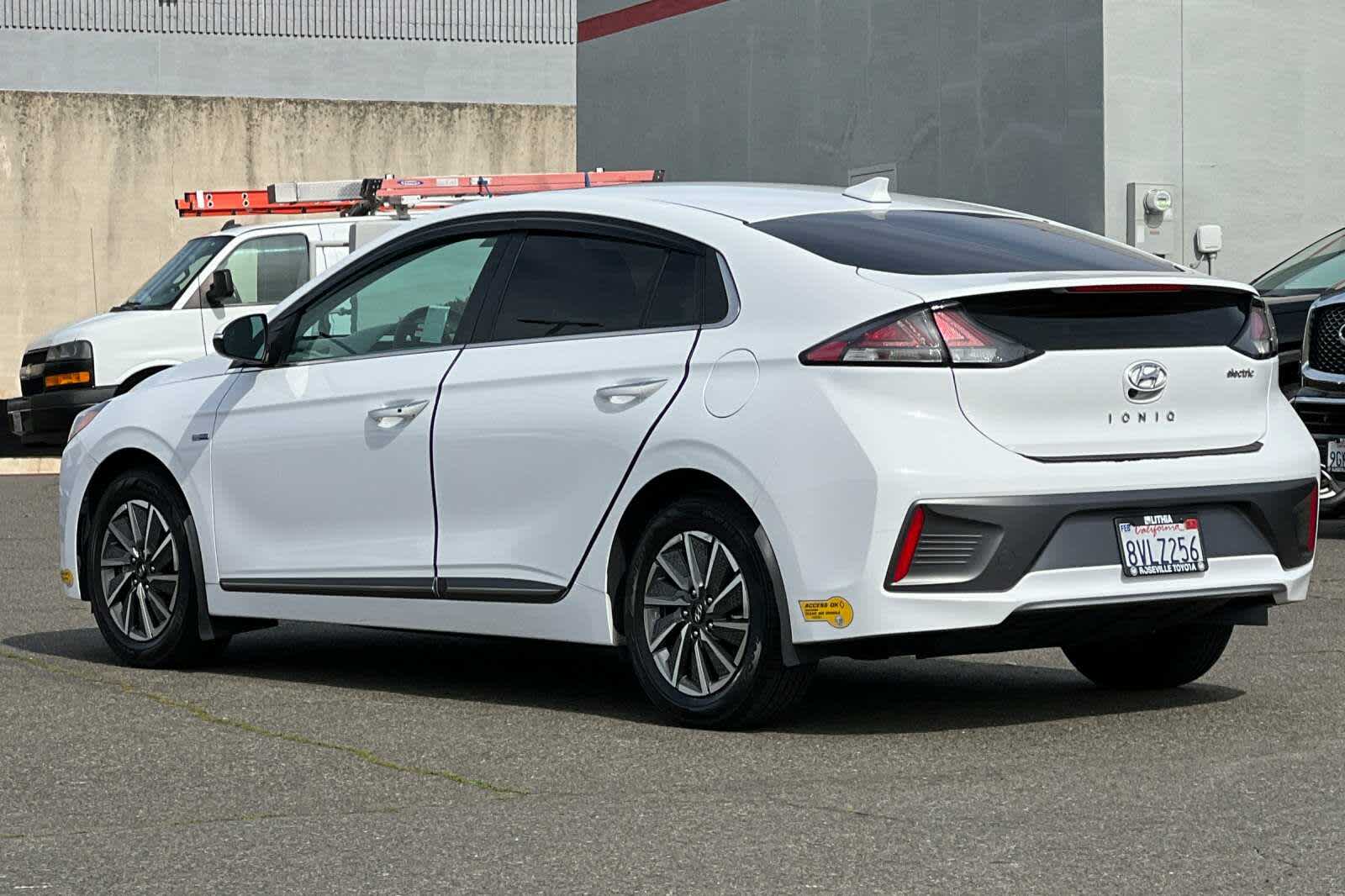 2020 Hyundai Ioniq Limited 7