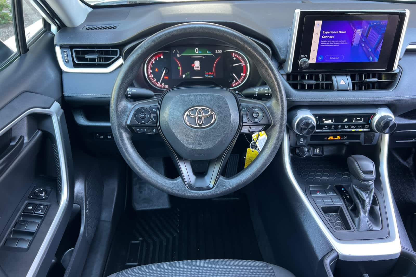 Thumbnail: 2023 Toyota RAV4 - 15
