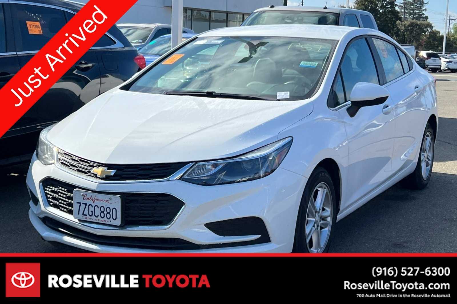 Thumbnail: 2017 Chevrolet Cruze - 1