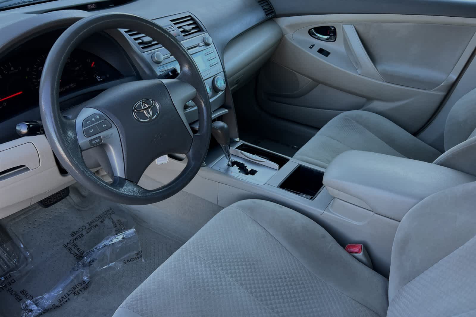 2007 Toyota Camry LE 11
