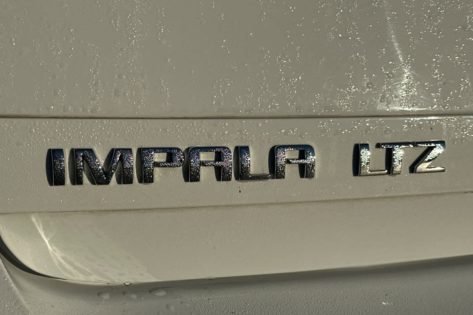 Thumbnail: 2013 Chevrolet Impala - 28