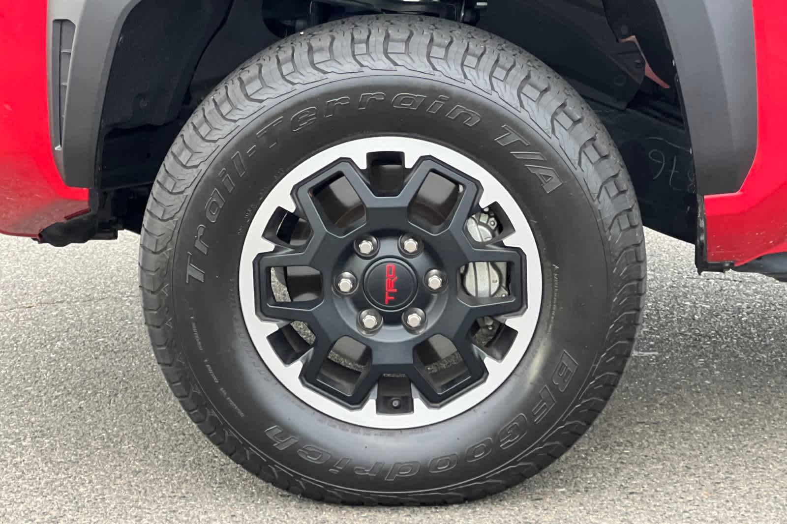 Thumbnail: 2024 Toyota Tacoma - 30