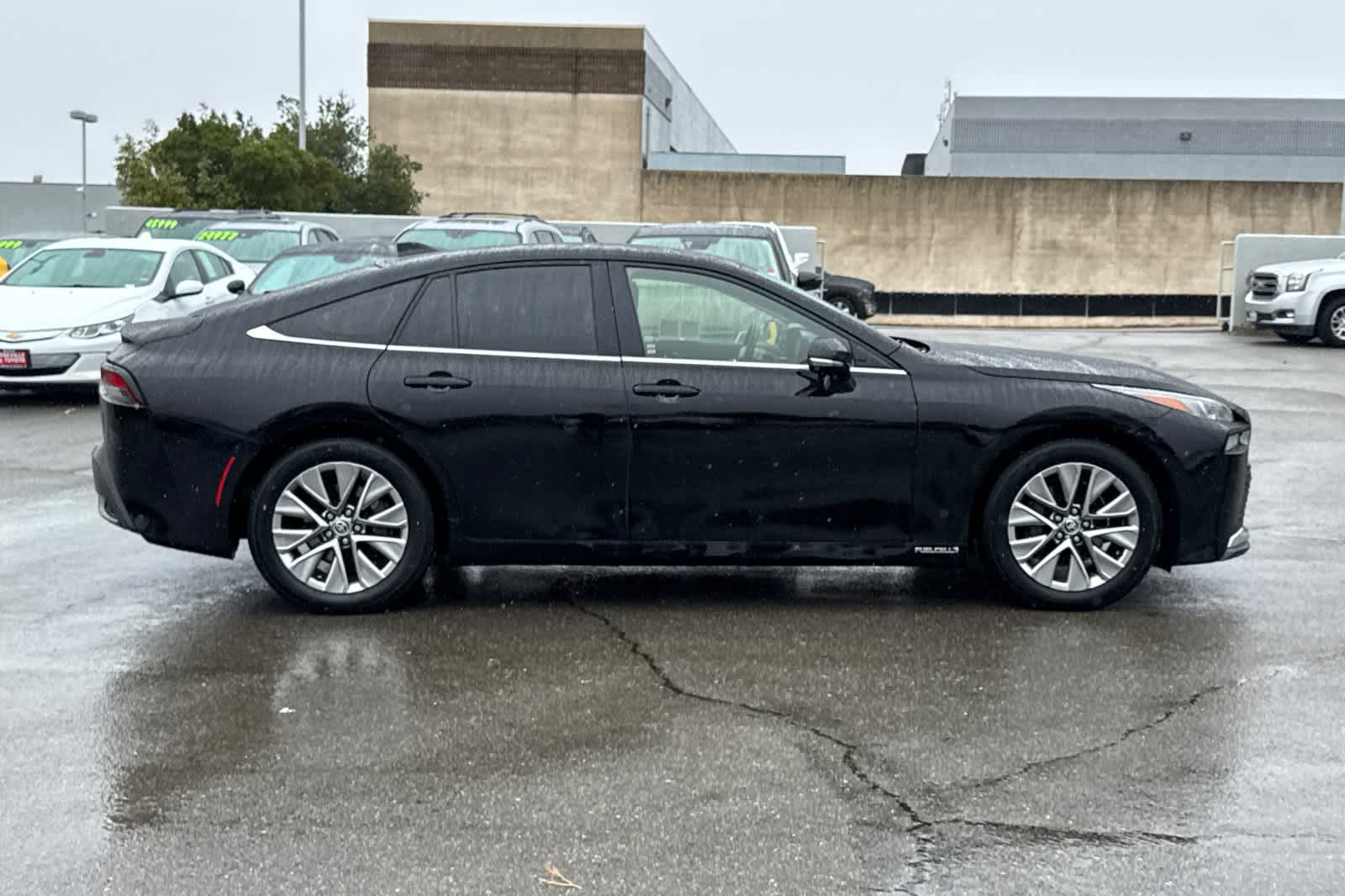 Thumbnail: 2022 Toyota Mirai - 6