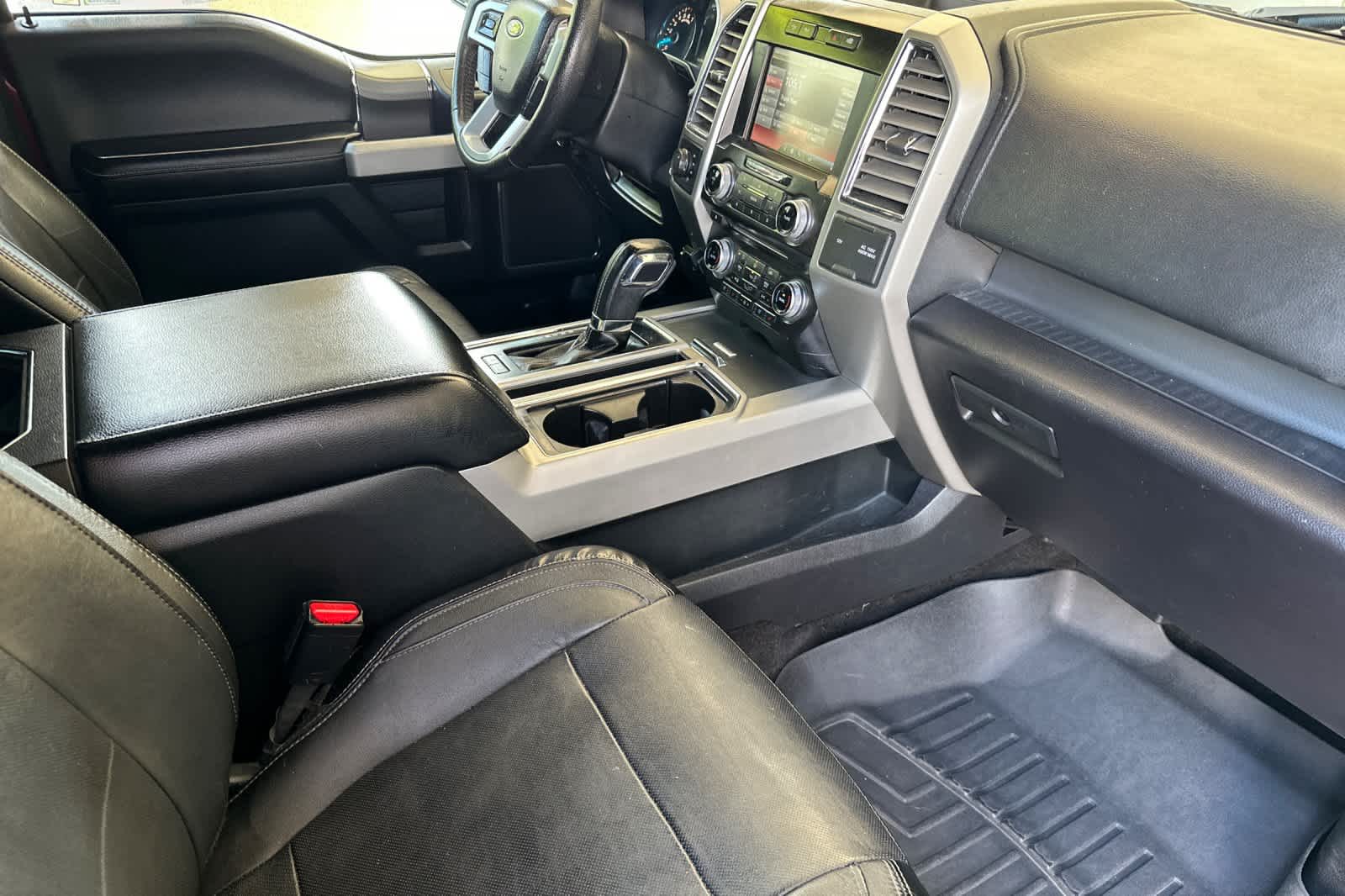 Thumbnail: 2015 Ford F-150 - 16