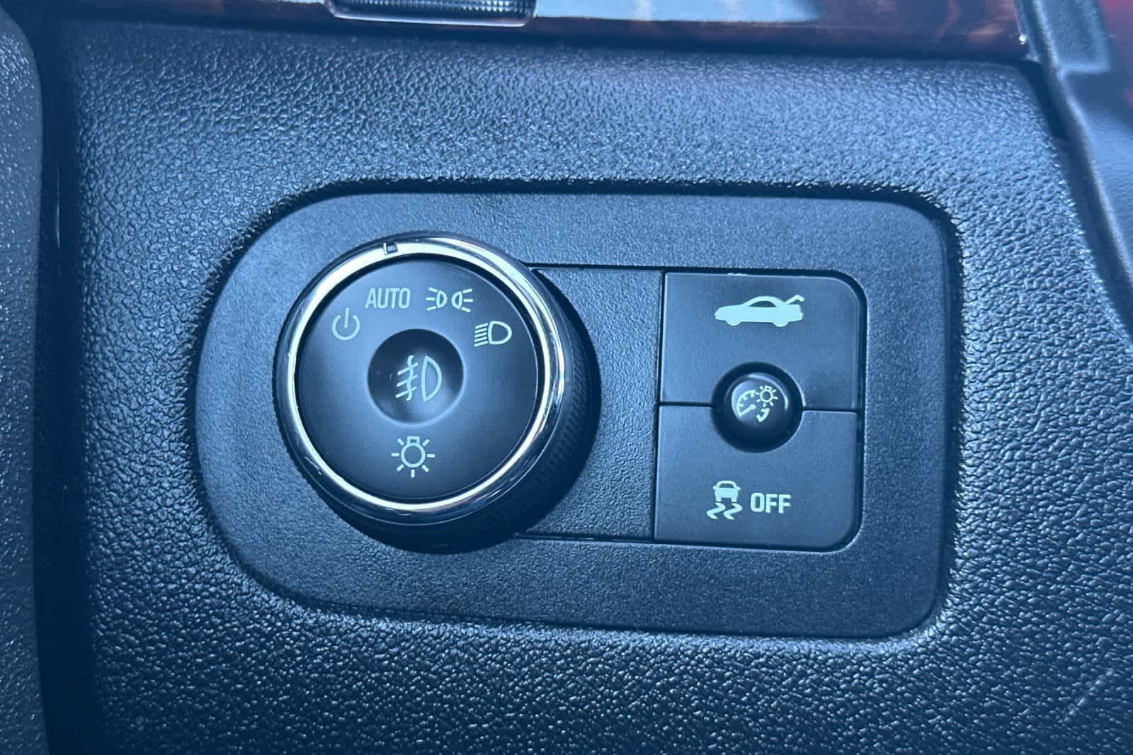 Thumbnail: 2013 Chevrolet Impala - 26