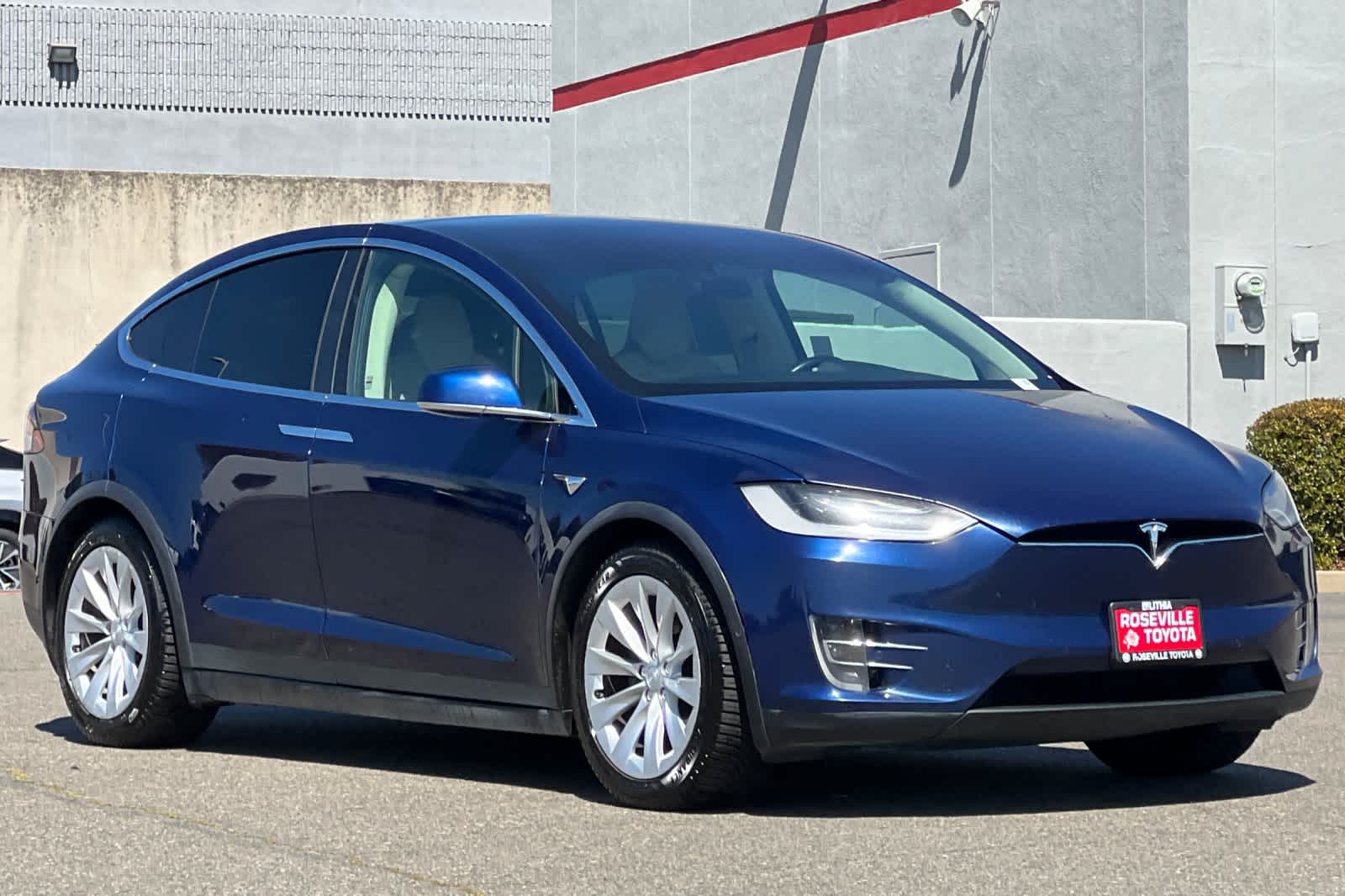 Thumbnail: 2017 Tesla Model X - 5