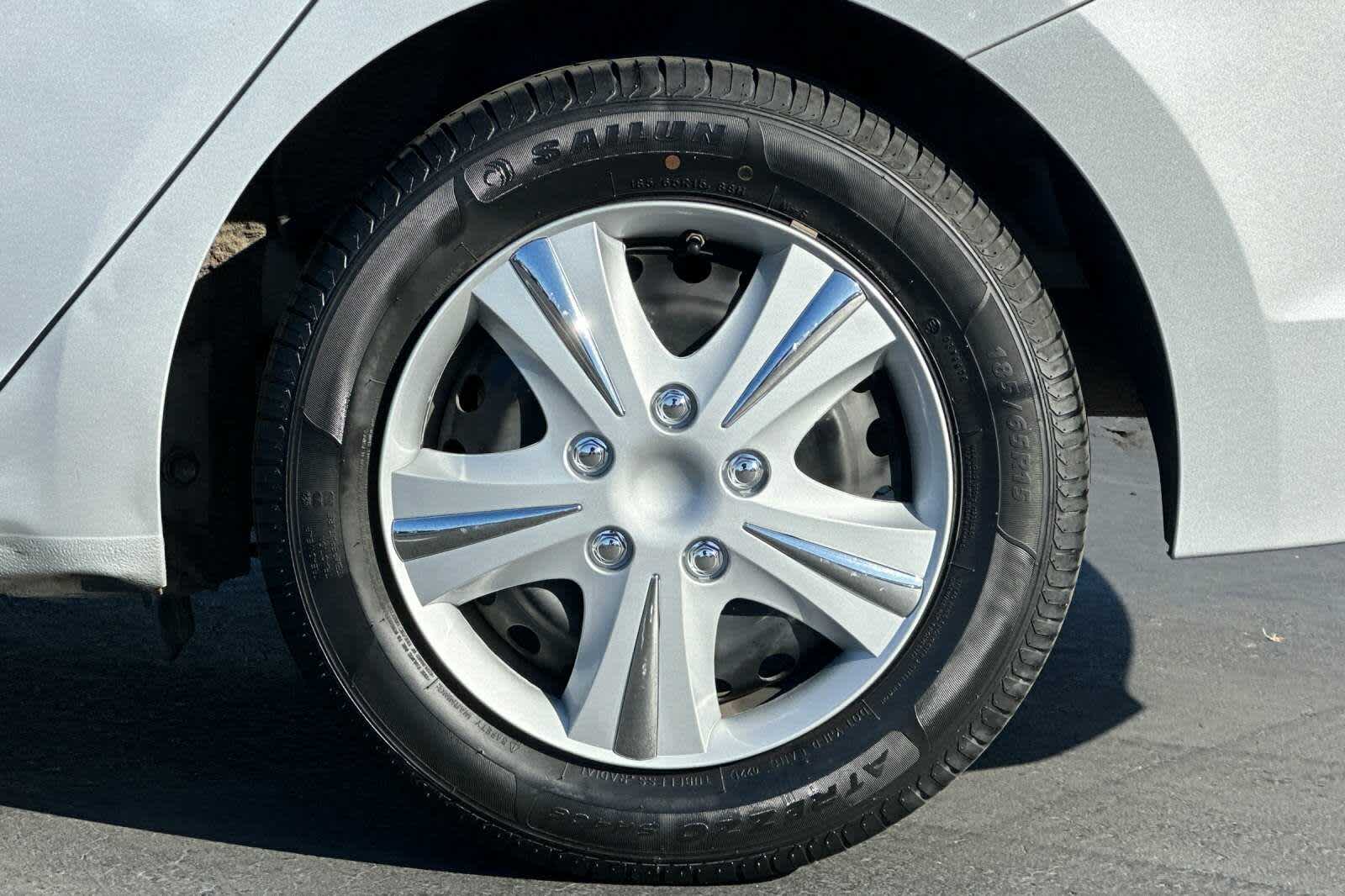 Thumbnail: 2021 Hyundai Accent - 28