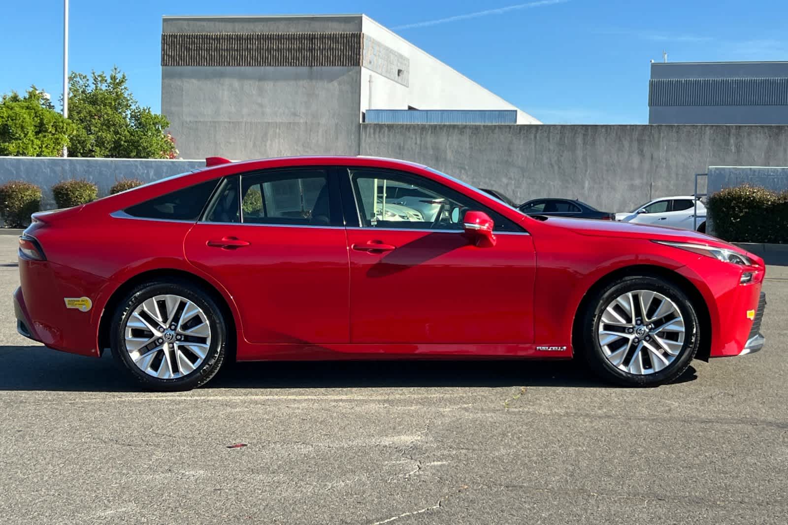 Thumbnail: 2021 Toyota Mirai - 6