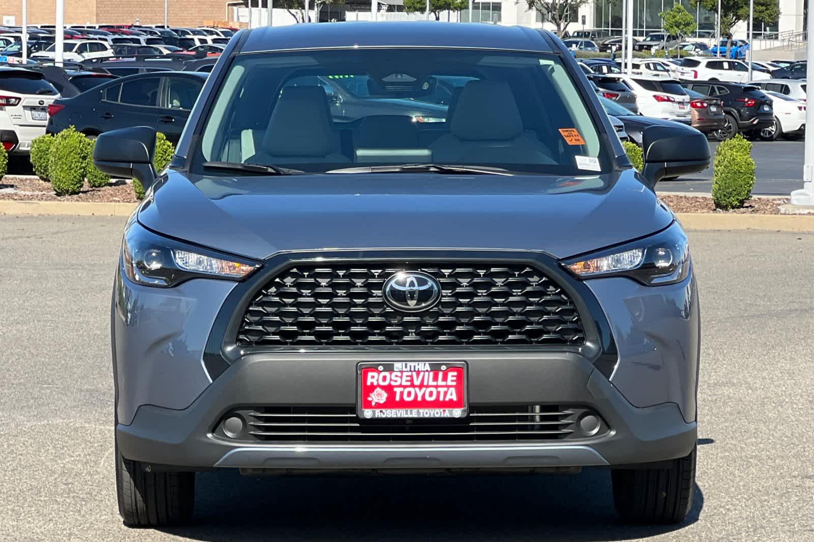 Thumbnail: 2024 Toyota Corolla Cross - 10