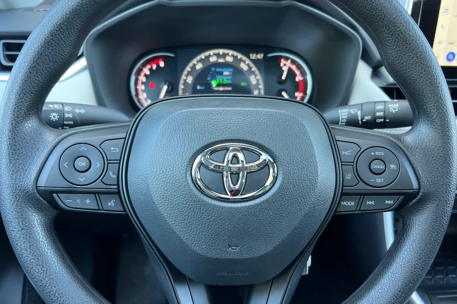 Thumbnail: 2025 Toyota RAV4 - 24