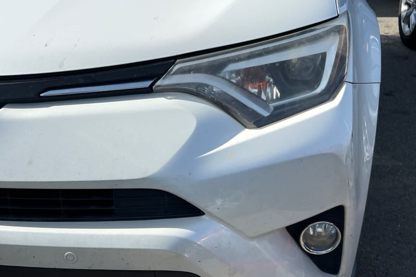 Thumbnail: 2017 Toyota RAV4 - 11