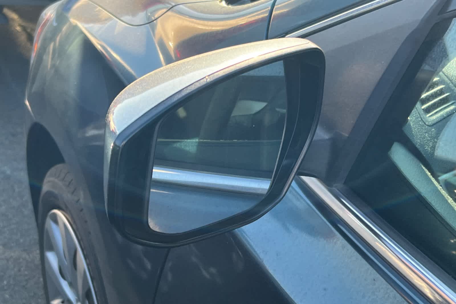 Thumbnail: 2015 Nissan Sentra - 8