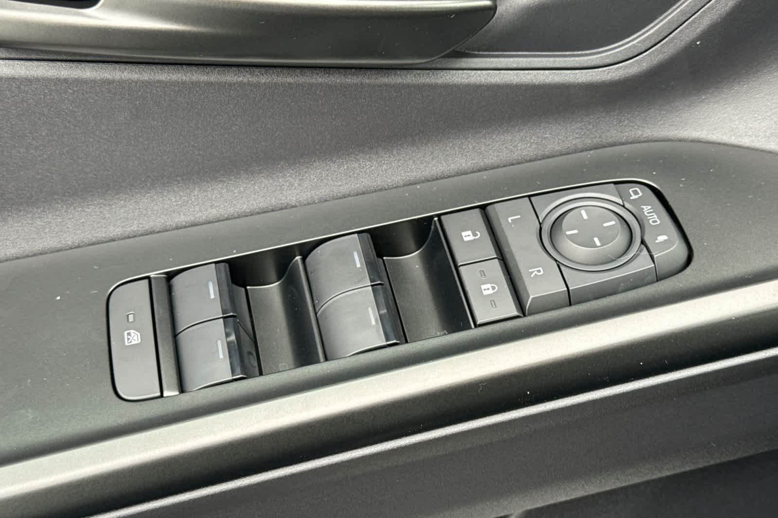 Thumbnail: 2026 Toyota bZ - 13