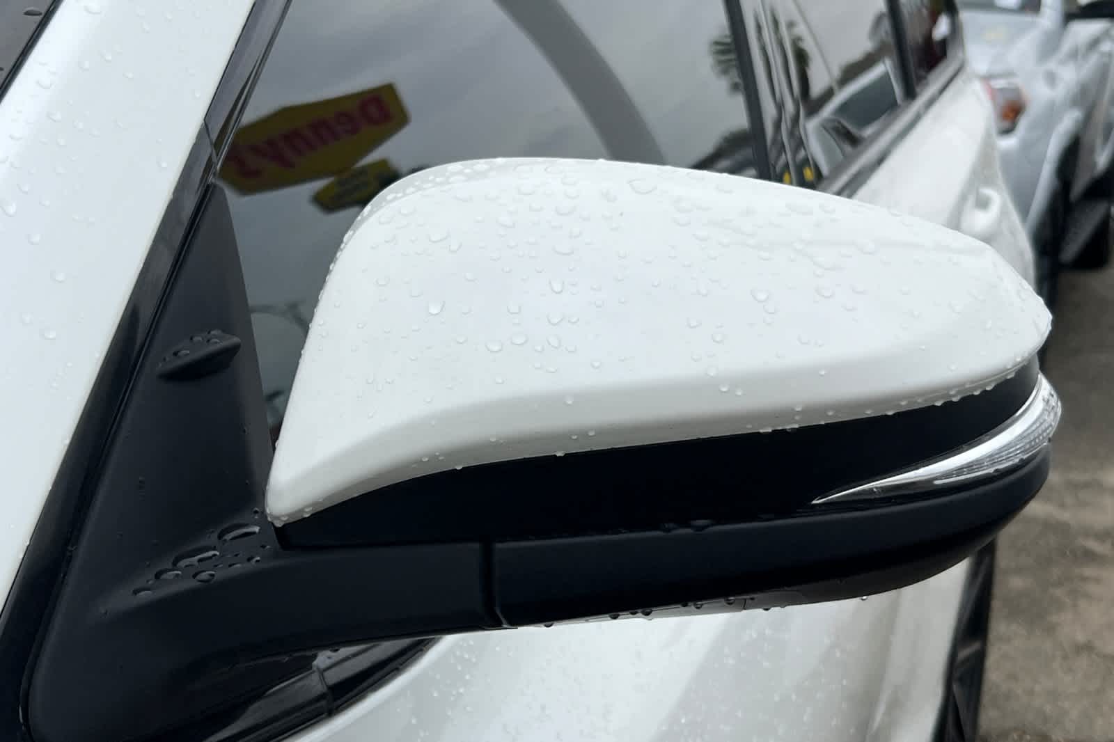 Thumbnail: 2019 Toyota Highlander - 21
