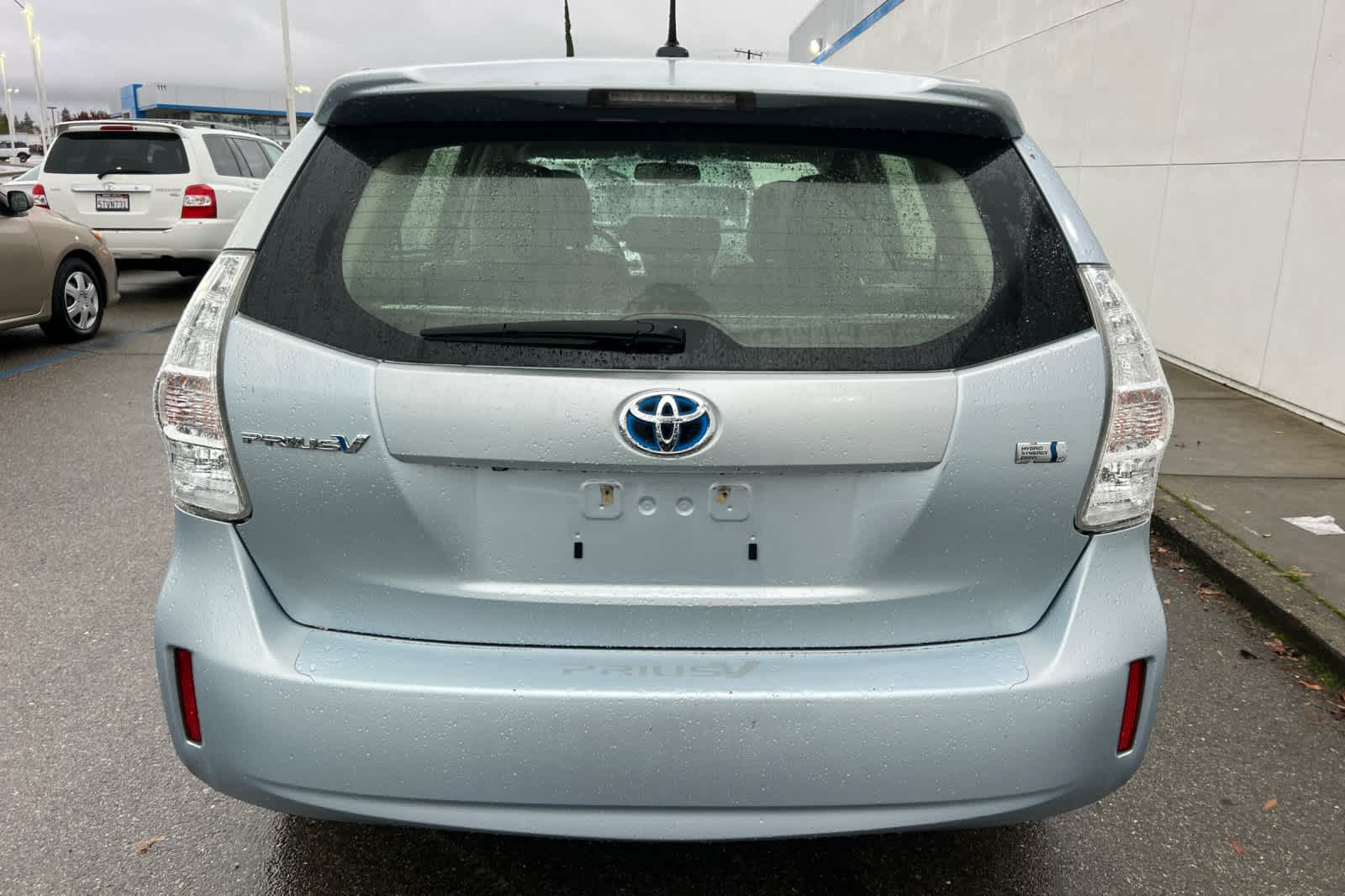 Thumbnail: 2013 Toyota Prius v - 5