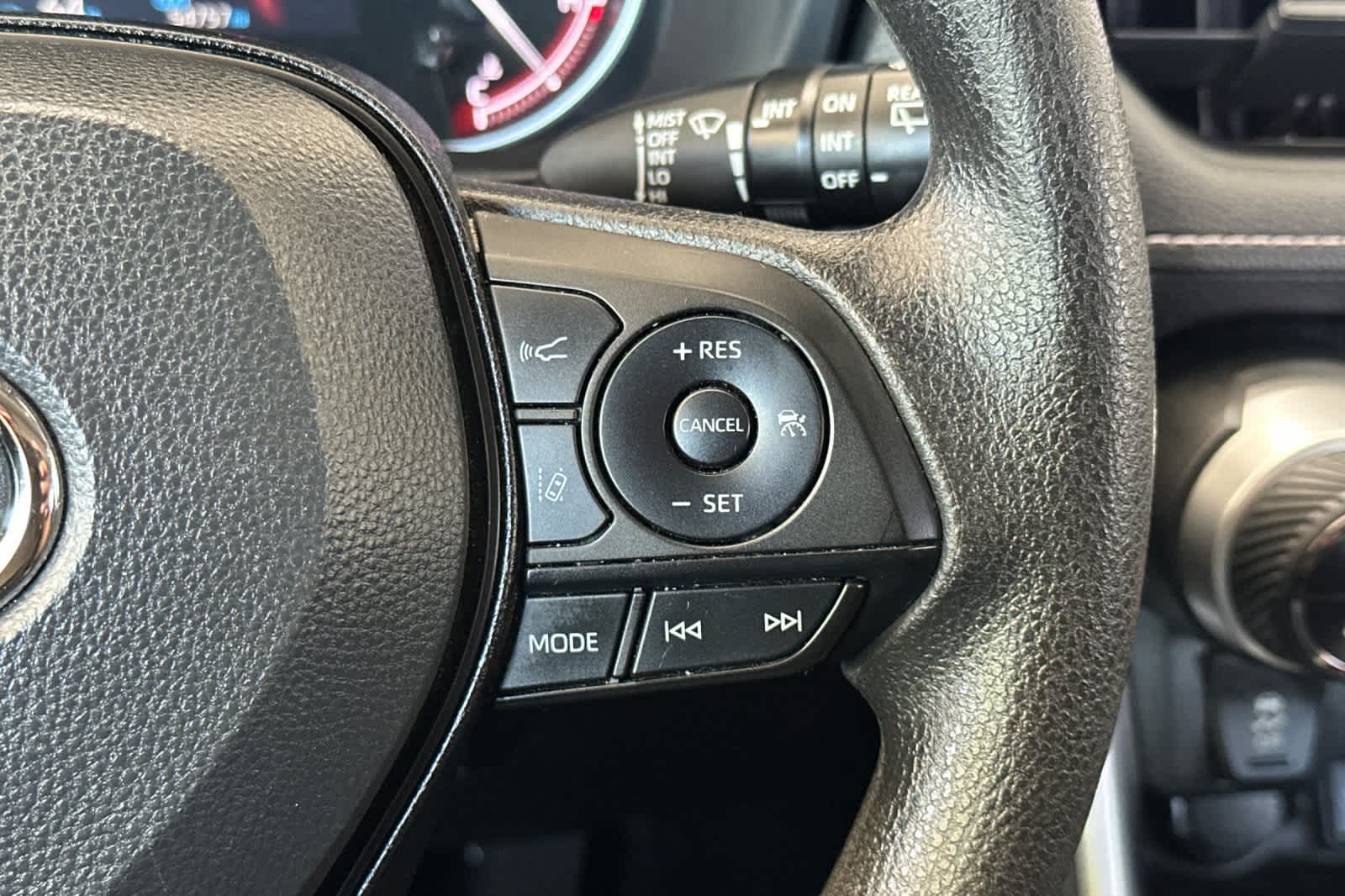 Thumbnail: 2023 Toyota RAV4 - 27