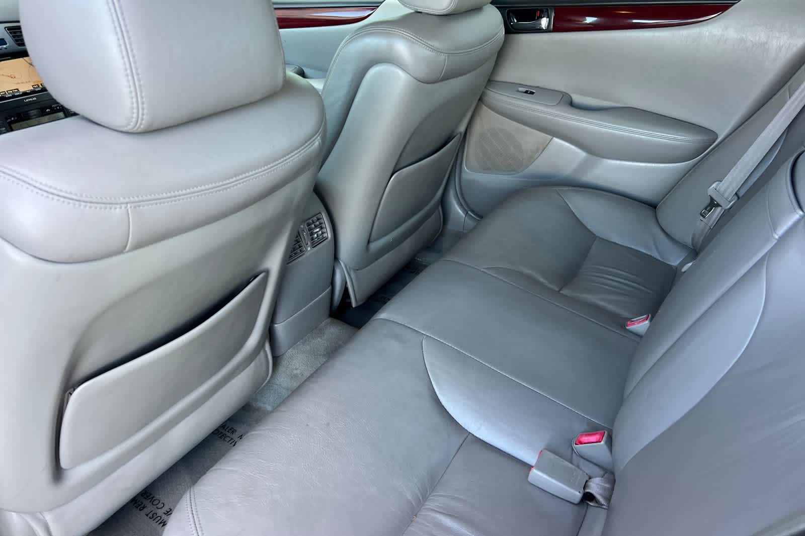 Thumbnail: 2004 Lexus ES - 4