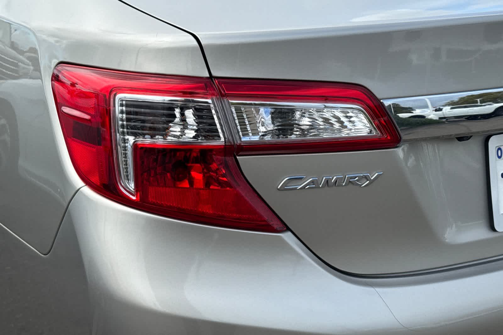 Thumbnail: 2013 Toyota Camry - 15