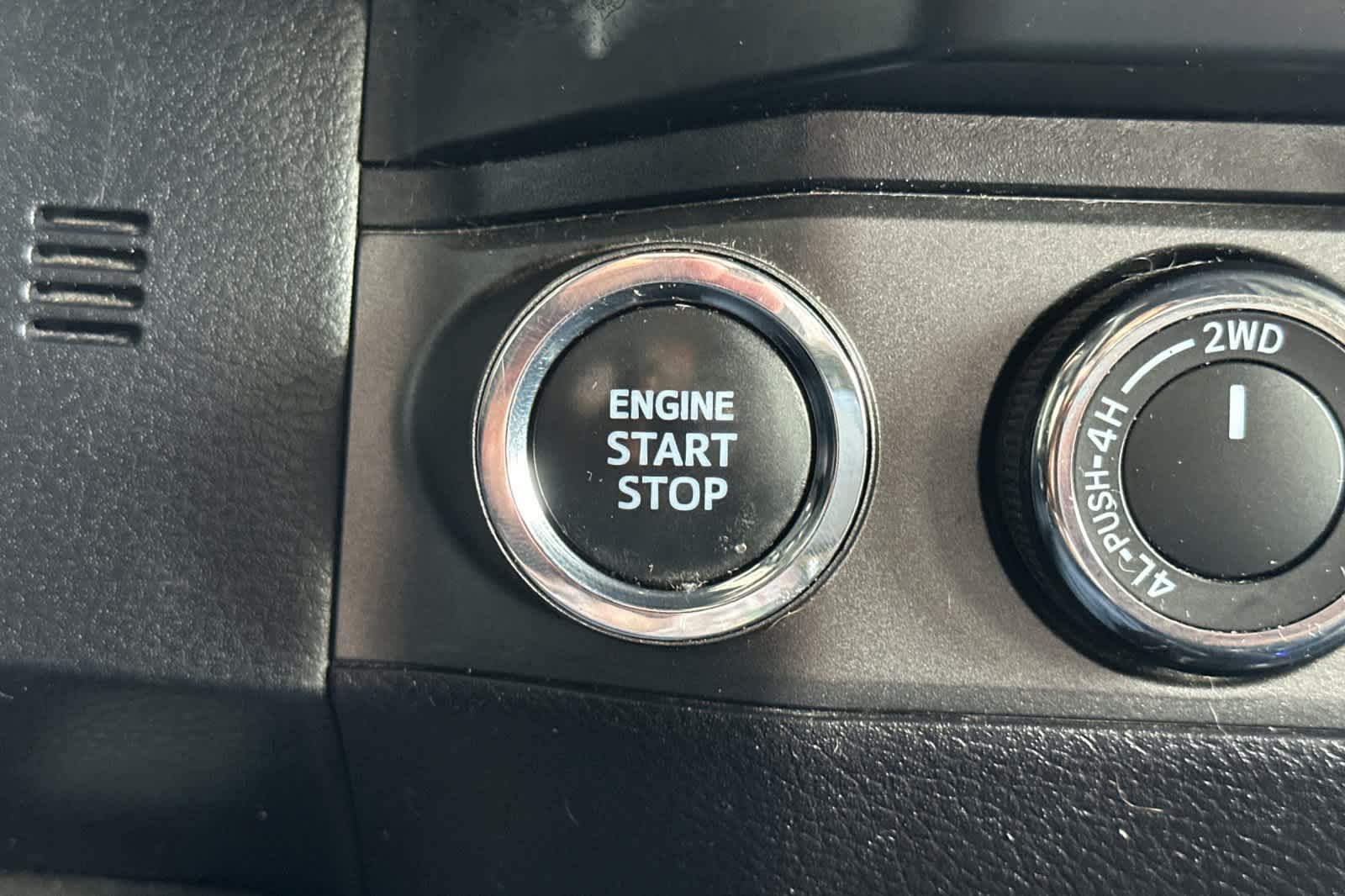 Thumbnail: 2023 Toyota Tacoma - 23