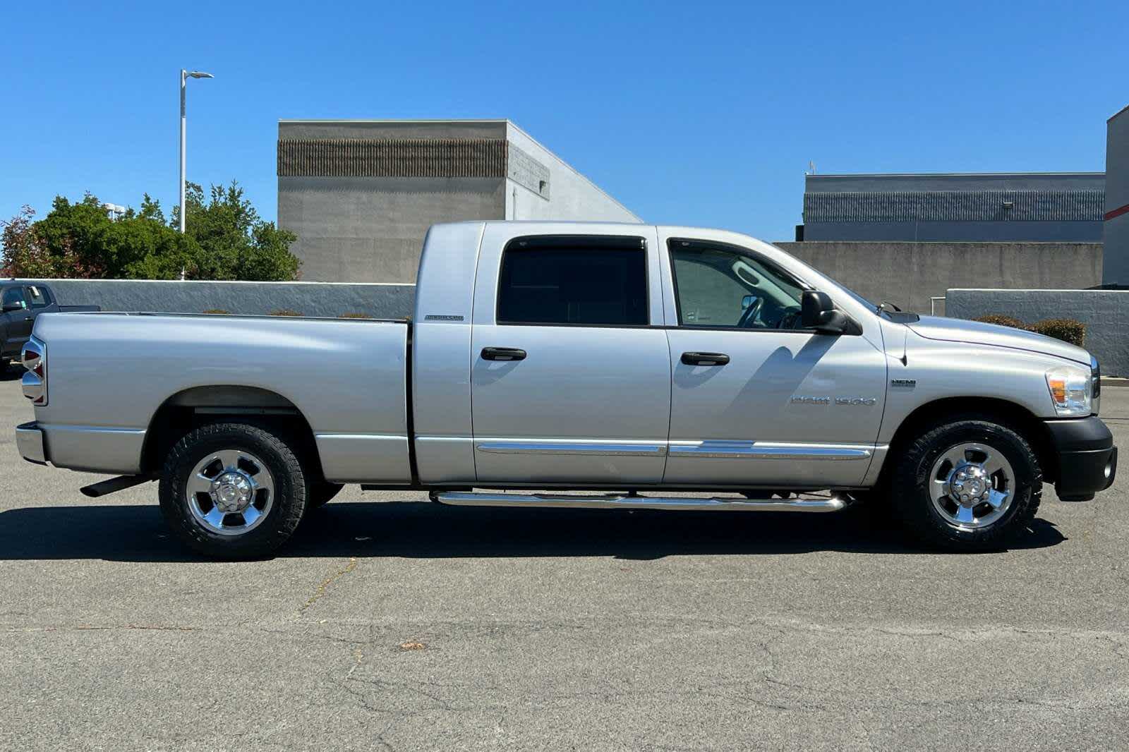 Thumbnail: 2007 Dodge Ram 1500 - 6