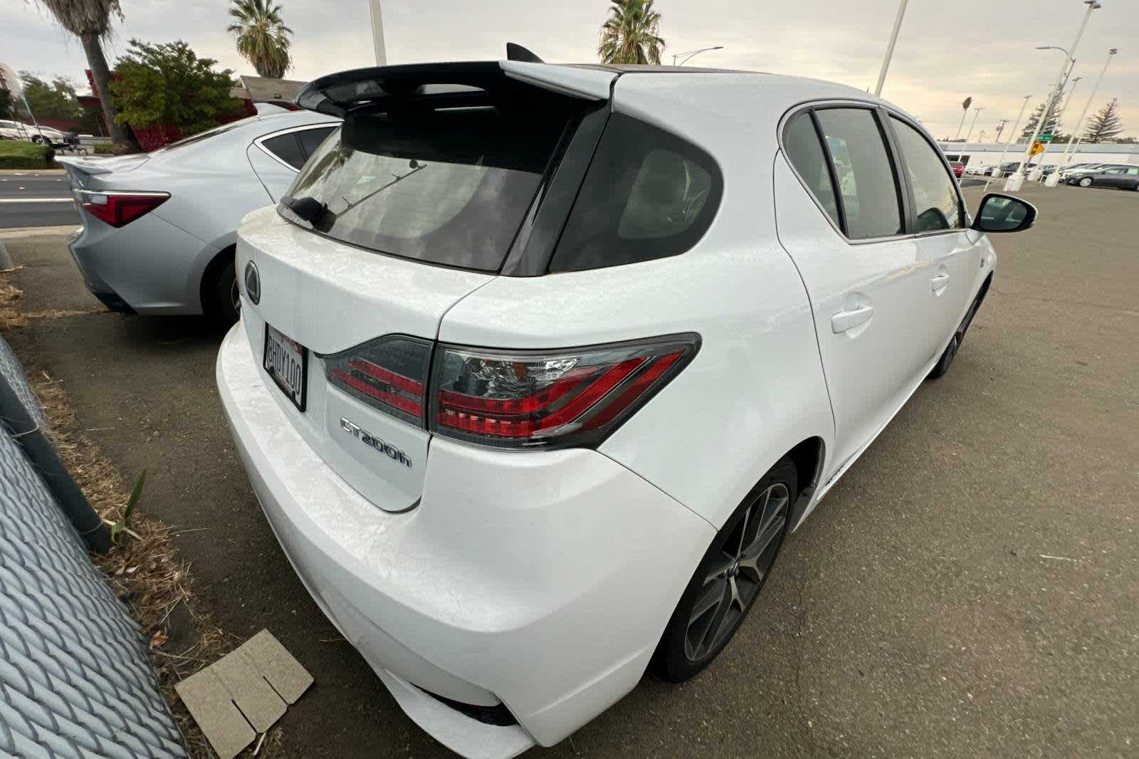 Thumbnail: 2015 Lexus CT - 2