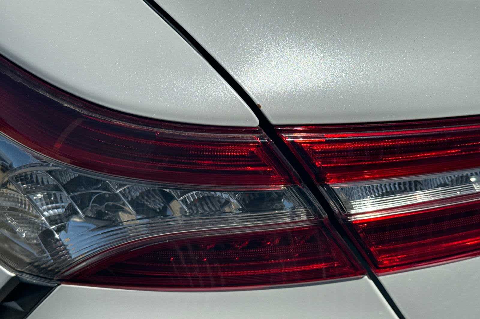 2018 Toyota Camry XSE 15