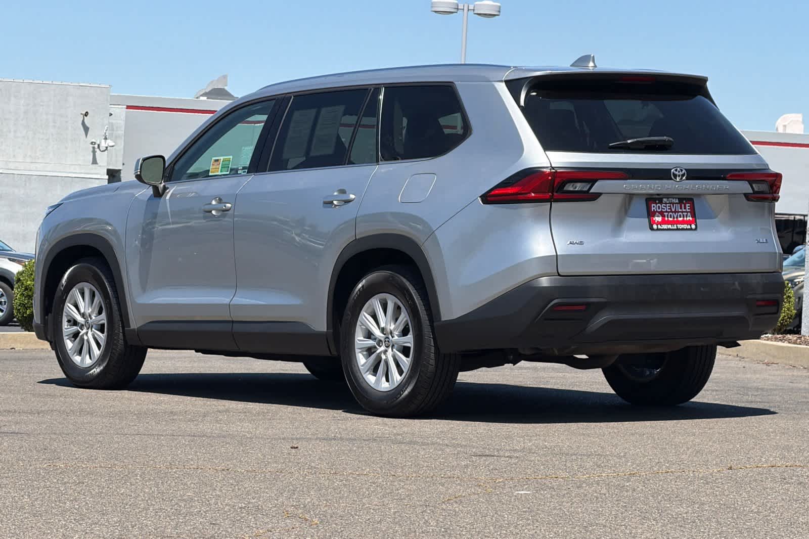 Thumbnail: 2024 Toyota Grand Highlander - 7