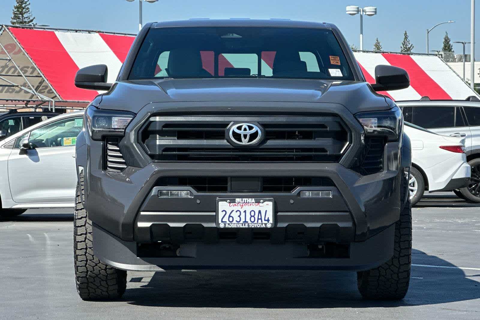 Thumbnail: 2024 Toyota Tacoma - 10