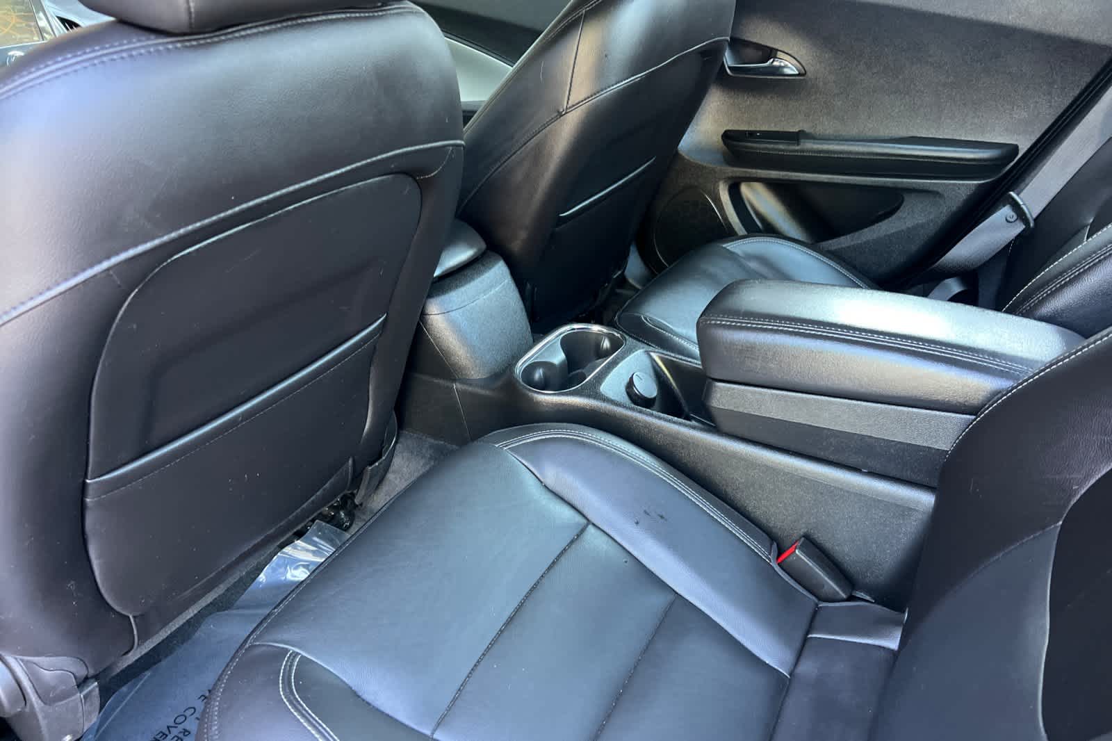 Thumbnail: 2015 Chevrolet Volt - 4