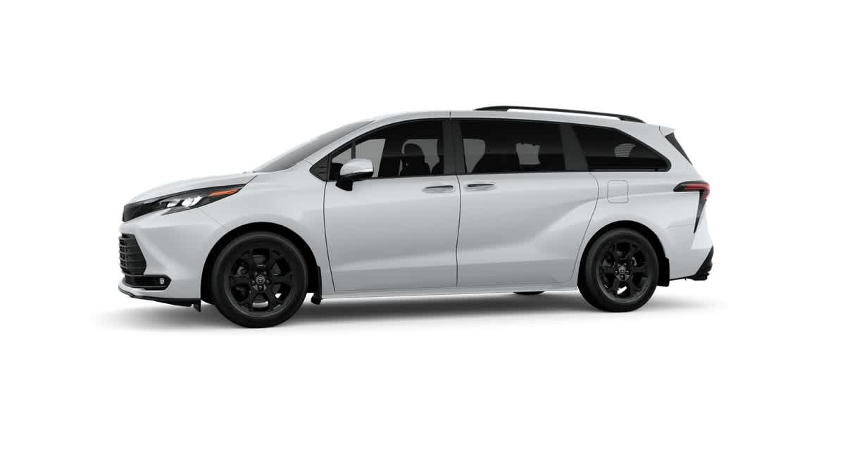 Thumbnail: 2026 Toyota Sienna - 3