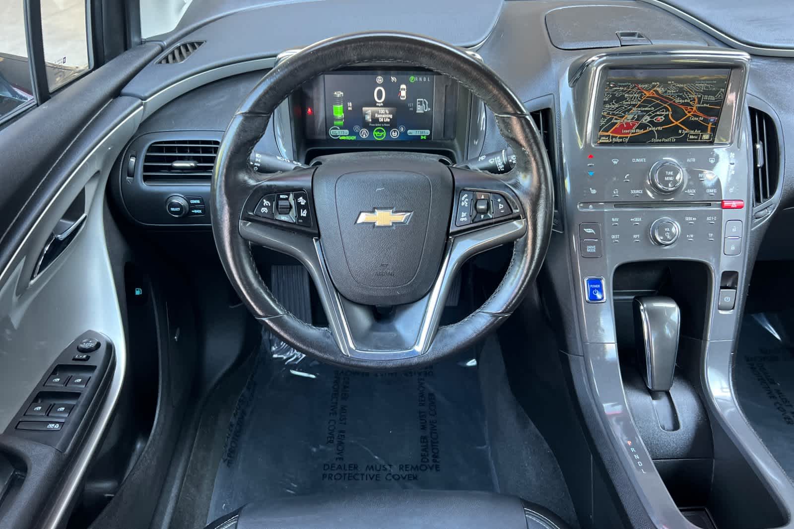 Thumbnail: 2015 Chevrolet Volt - 14