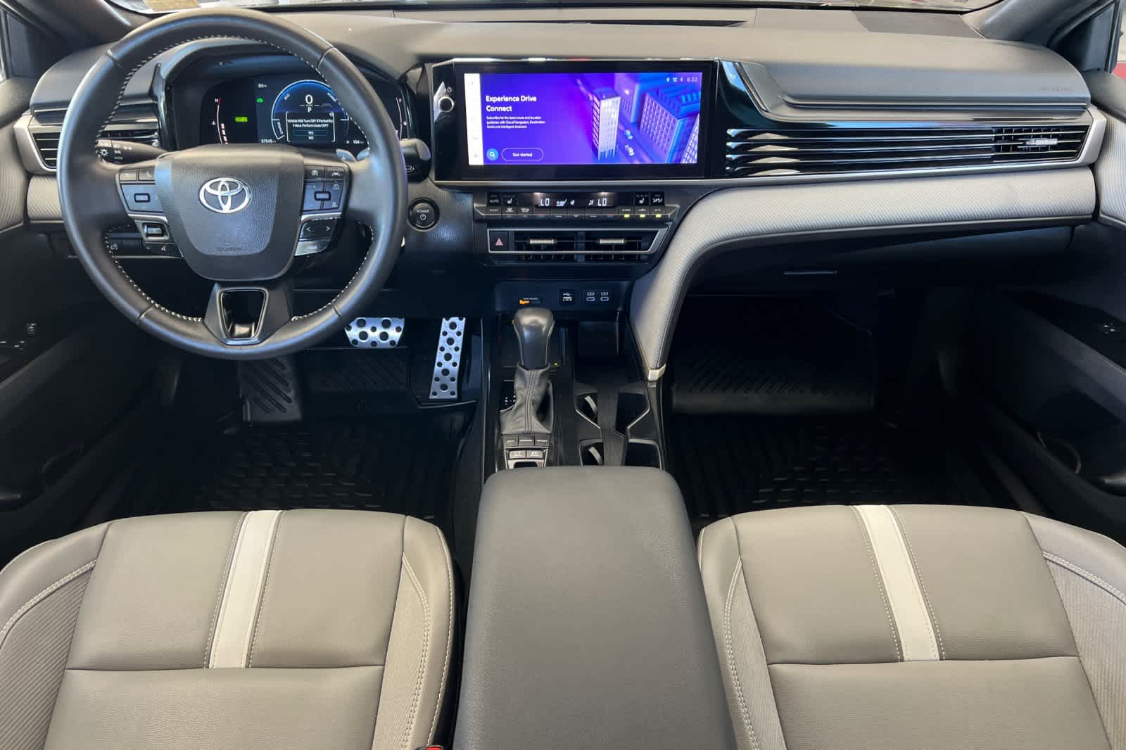 Thumbnail: 2025 Toyota Camry - 3