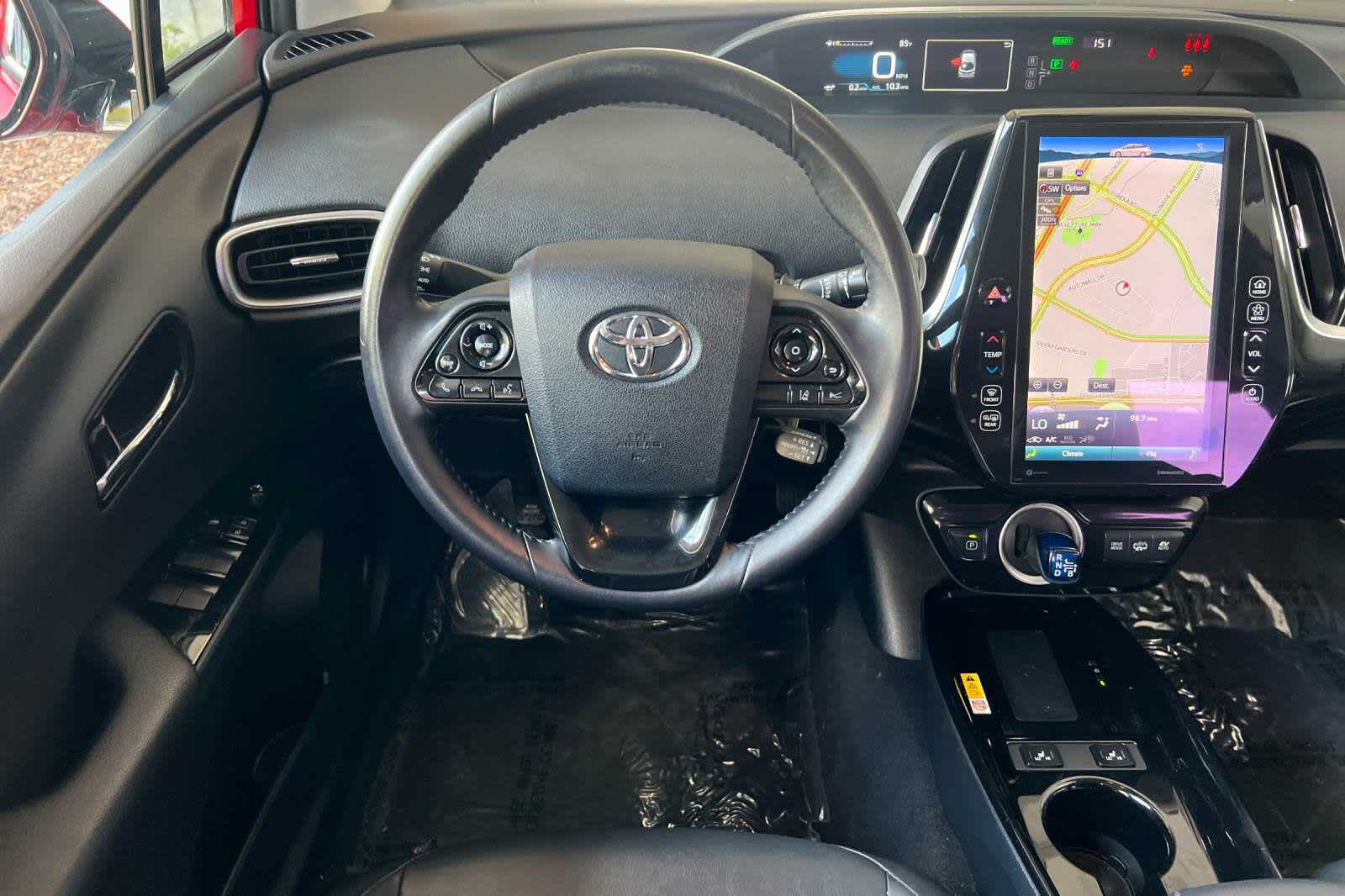 Thumbnail: 2020 Toyota Prius Prime - 14