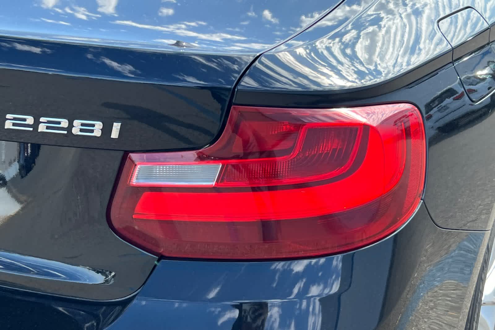 Thumbnail: 2014 BMW 2 Series - 17
