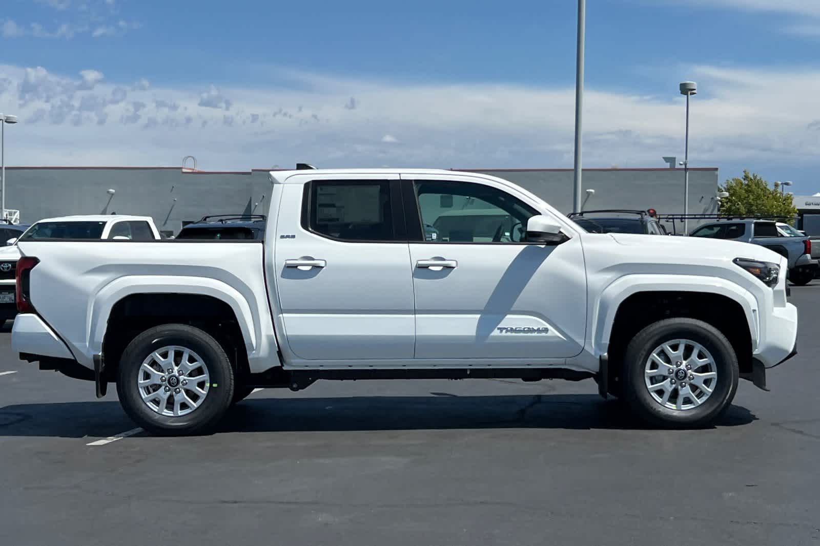 Thumbnail: 2025 Toyota Tacoma - 8
