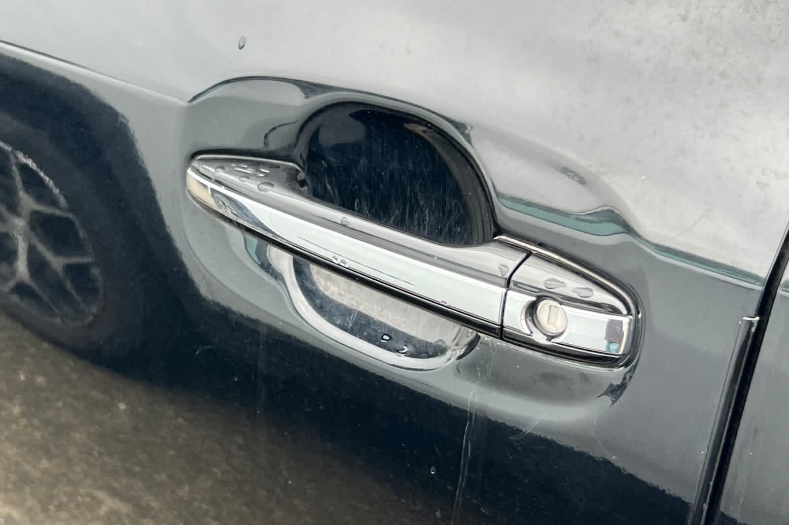 Thumbnail: 2019 Toyota Sienna - 19