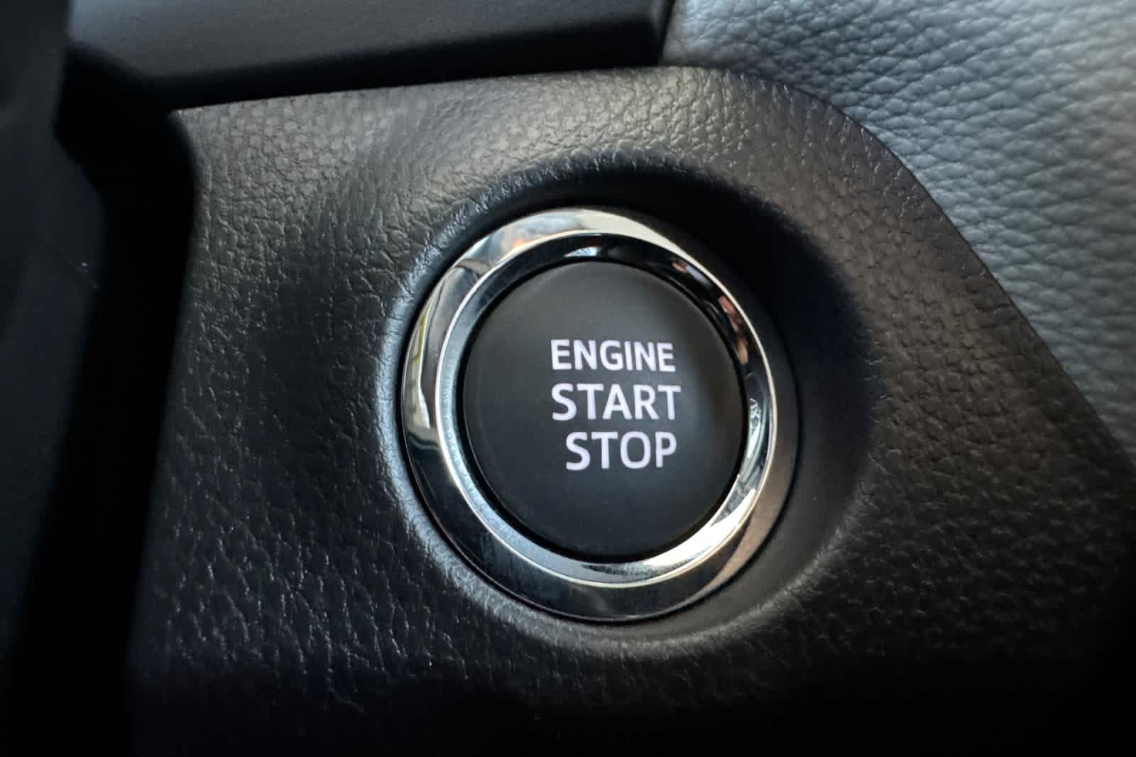 Thumbnail: 2025 Toyota RAV4 - 24