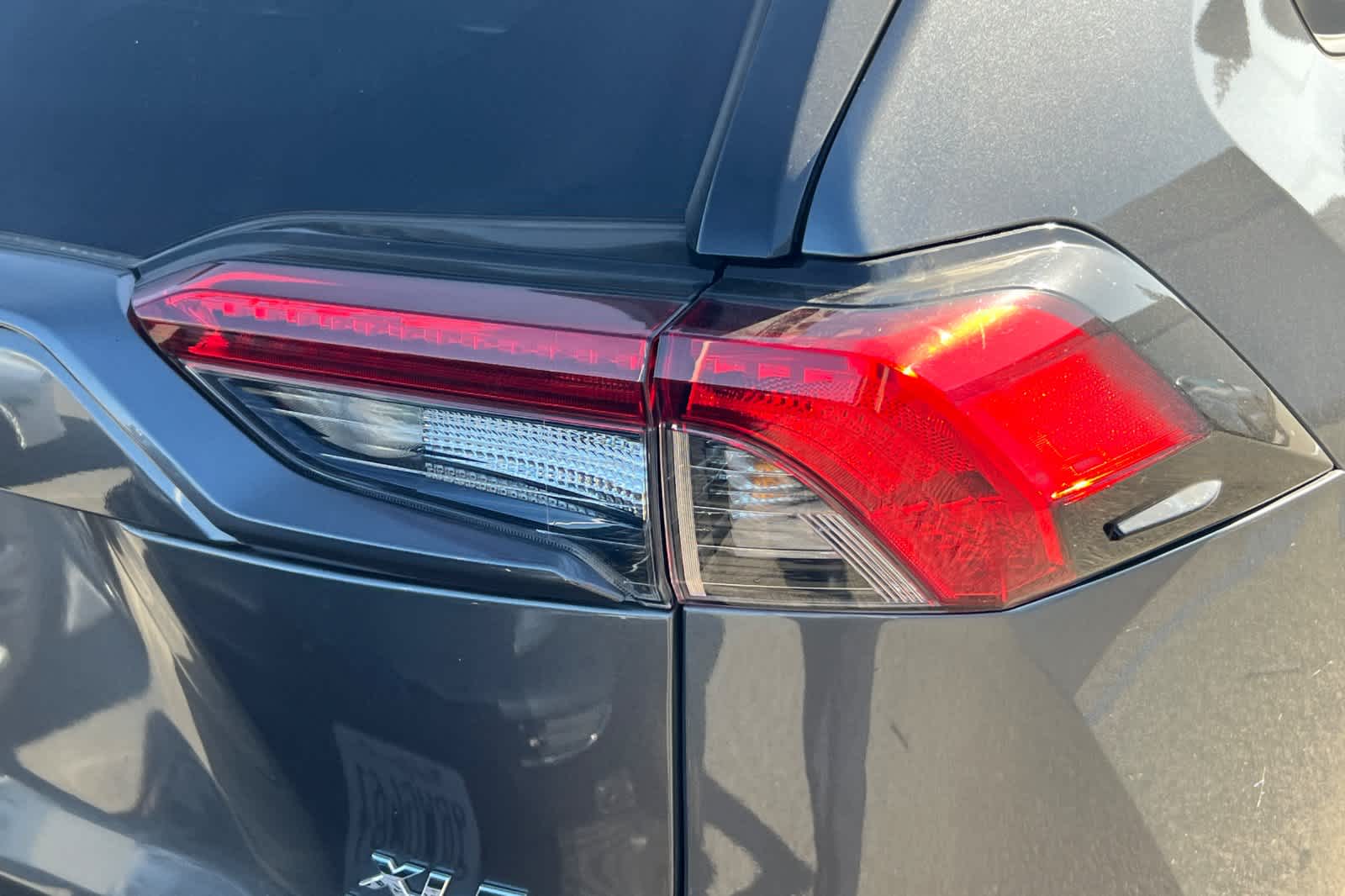 2021 Toyota RAV4 XLE 17
