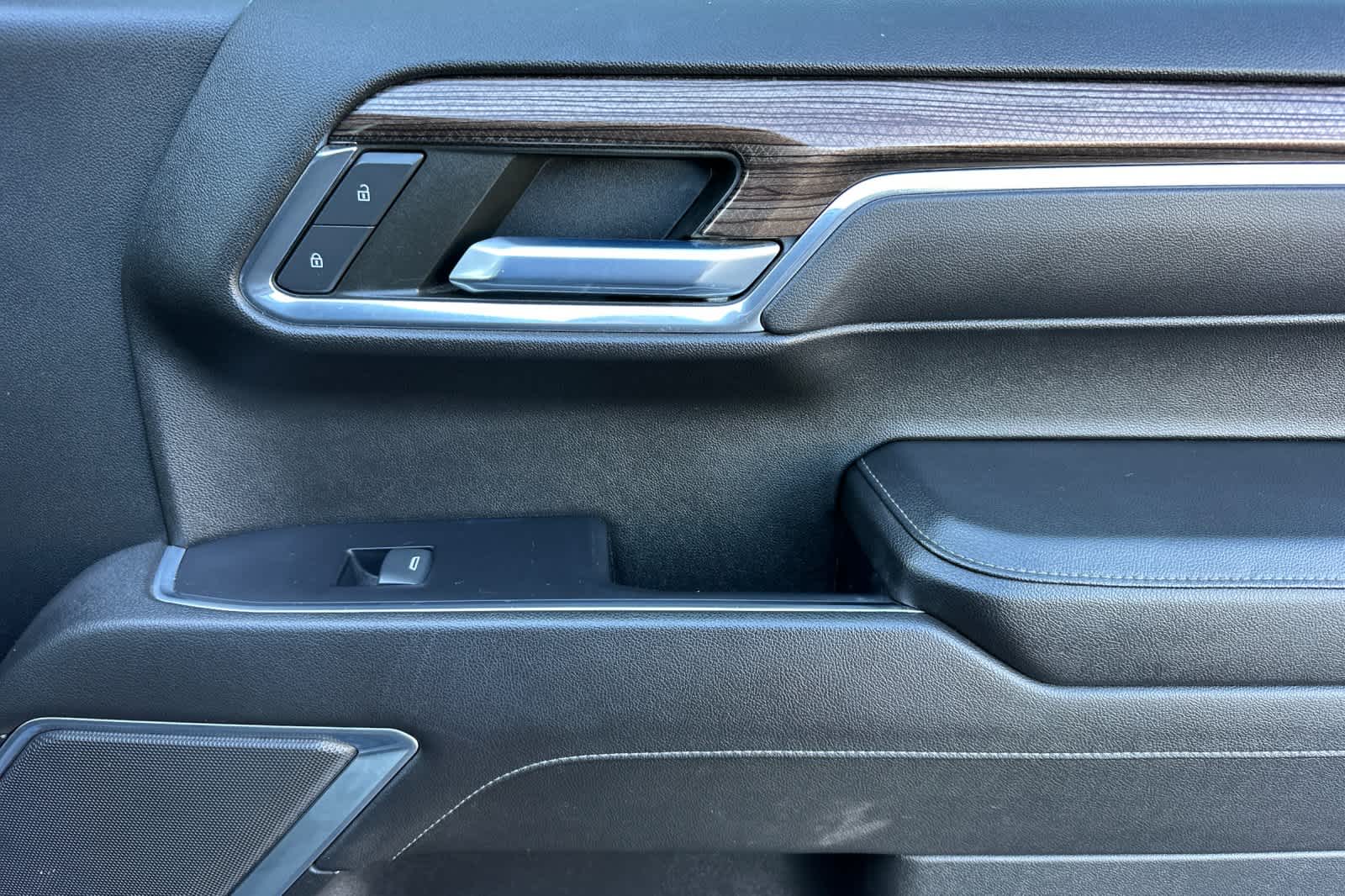 Thumbnail: 2022 Chevrolet Silverado 1500 - 18