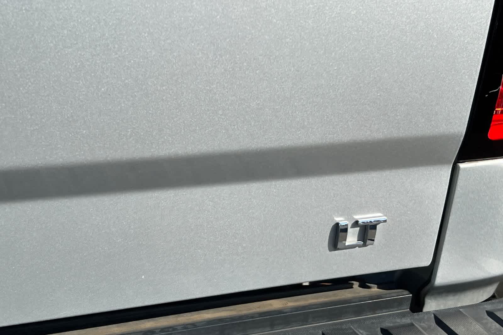 Thumbnail: 2018 Chevrolet Silverado 1500 - 7